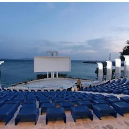 Beachfront 5 Star Burgas * Pomorie